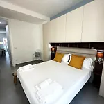 Apartman Casa Celeste,stazione, Centro E Borgo Antico *