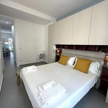 Casa Celeste,stazione, Centro E Borgo Antico Lejlighed *